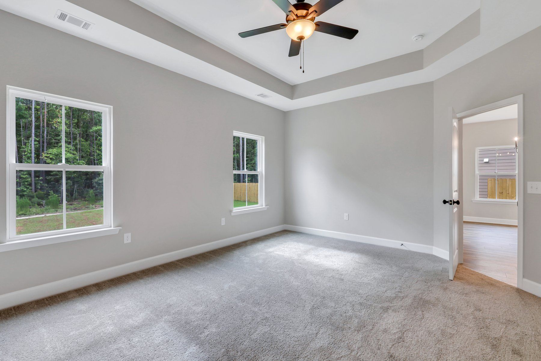 Wassaw - Owner's Suite with optional Tray Ceiling | Ernest Homes