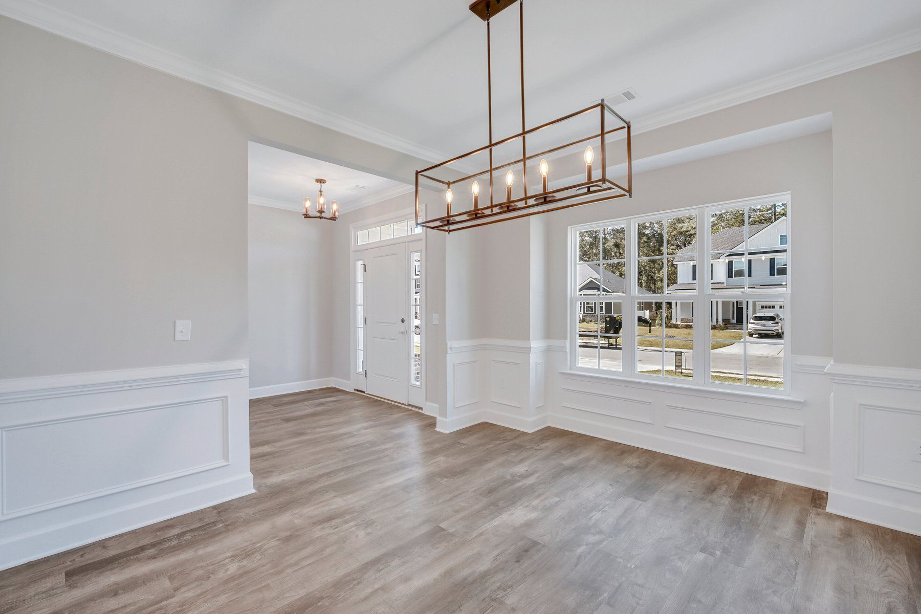 Hilton Floor Plan – Dining Room & Foyer | Ernest Homes