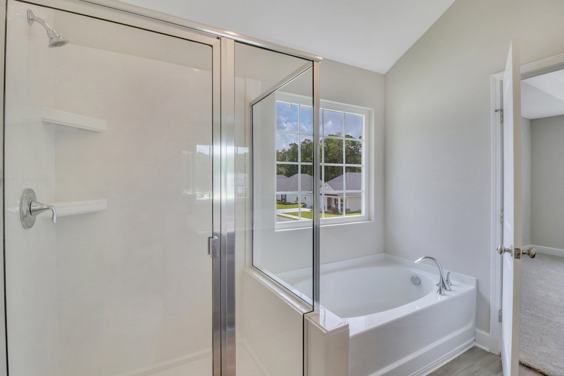 St. Helena – Primary Bath Tub and Separate Shower
