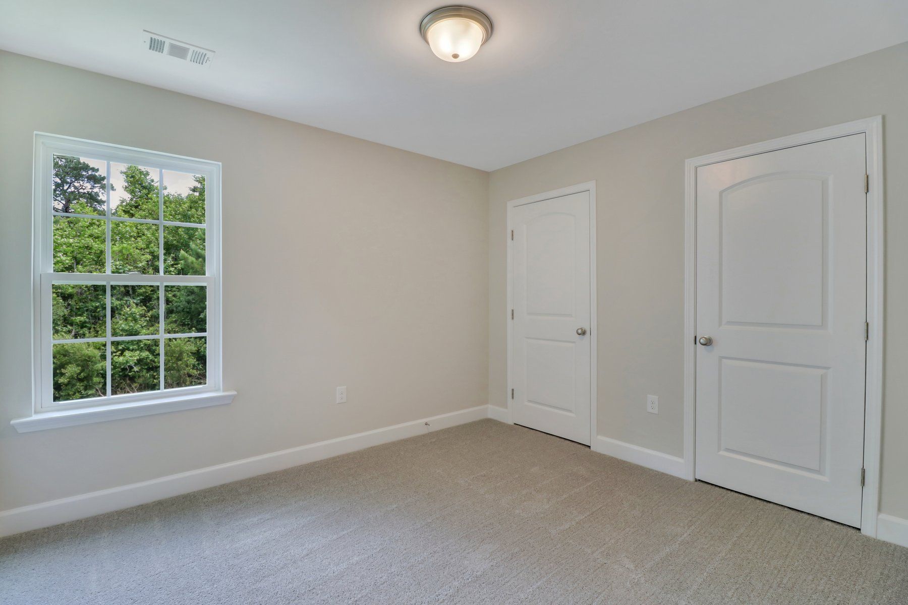 St. Helena – Bedroom 4 with Two Closets
