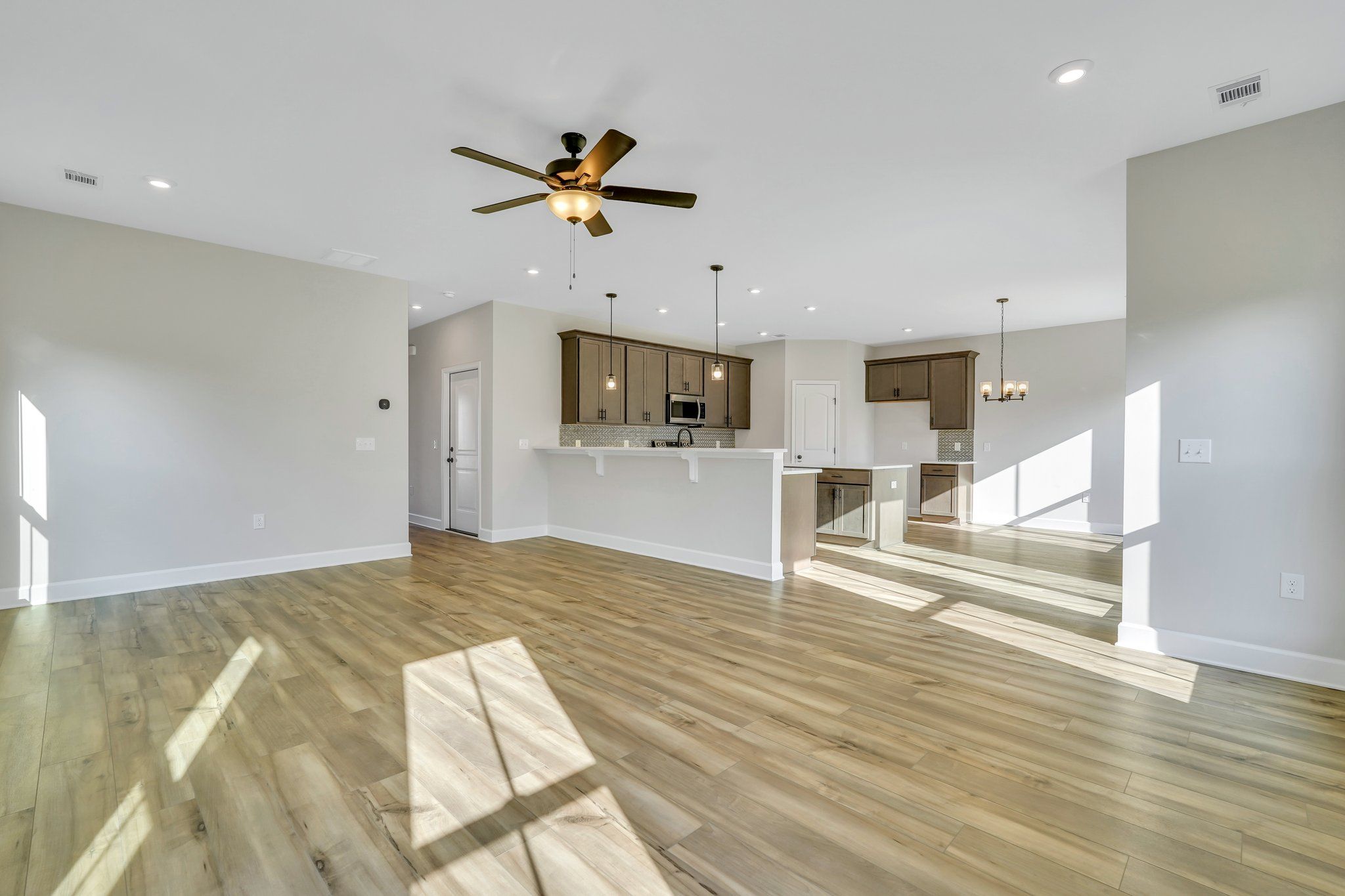 Edisto - Family Room | Ernest Homes