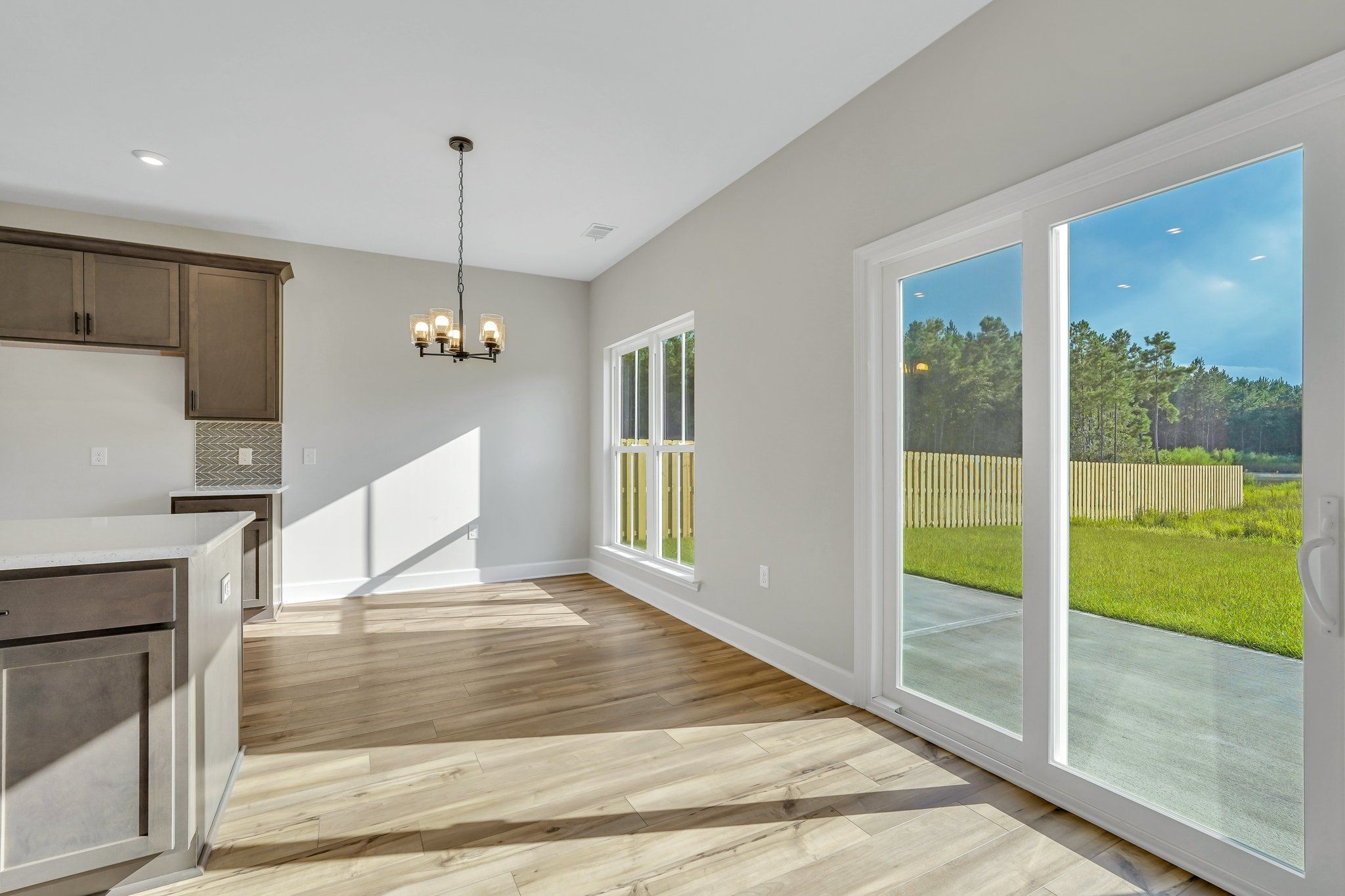 Edisto - Breakfast Area | Ernest Homes