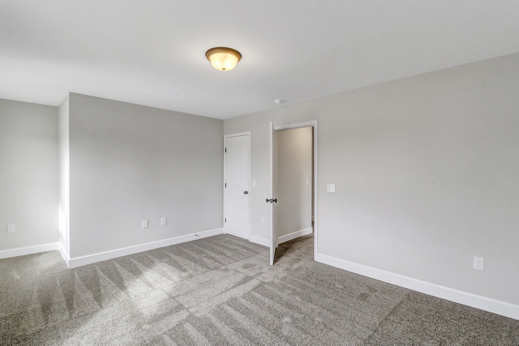 Greybeard - Secondary Bedroom | Ernest Homes