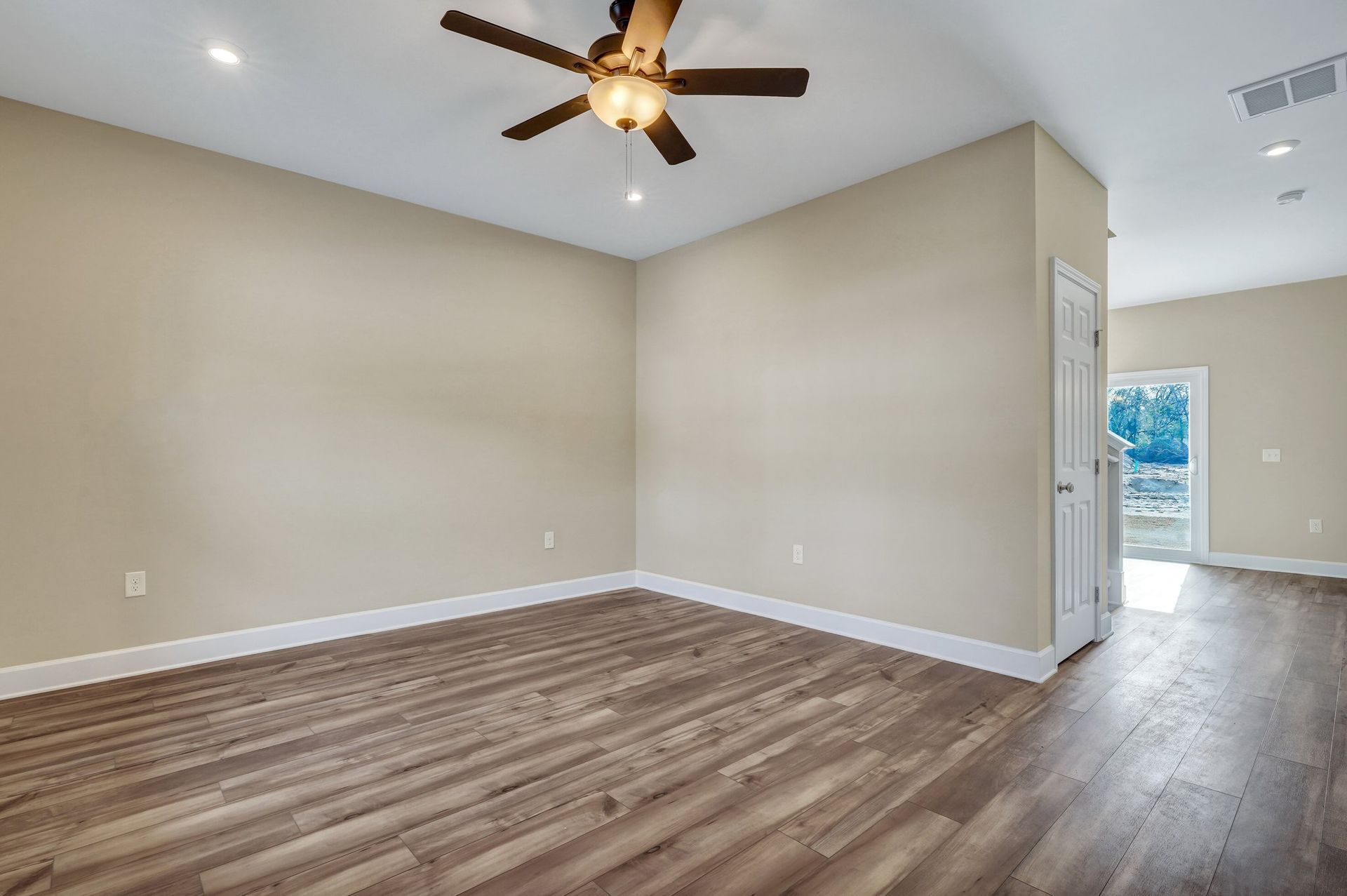 New Haven Townhome B - Great Room | Ernest Homes