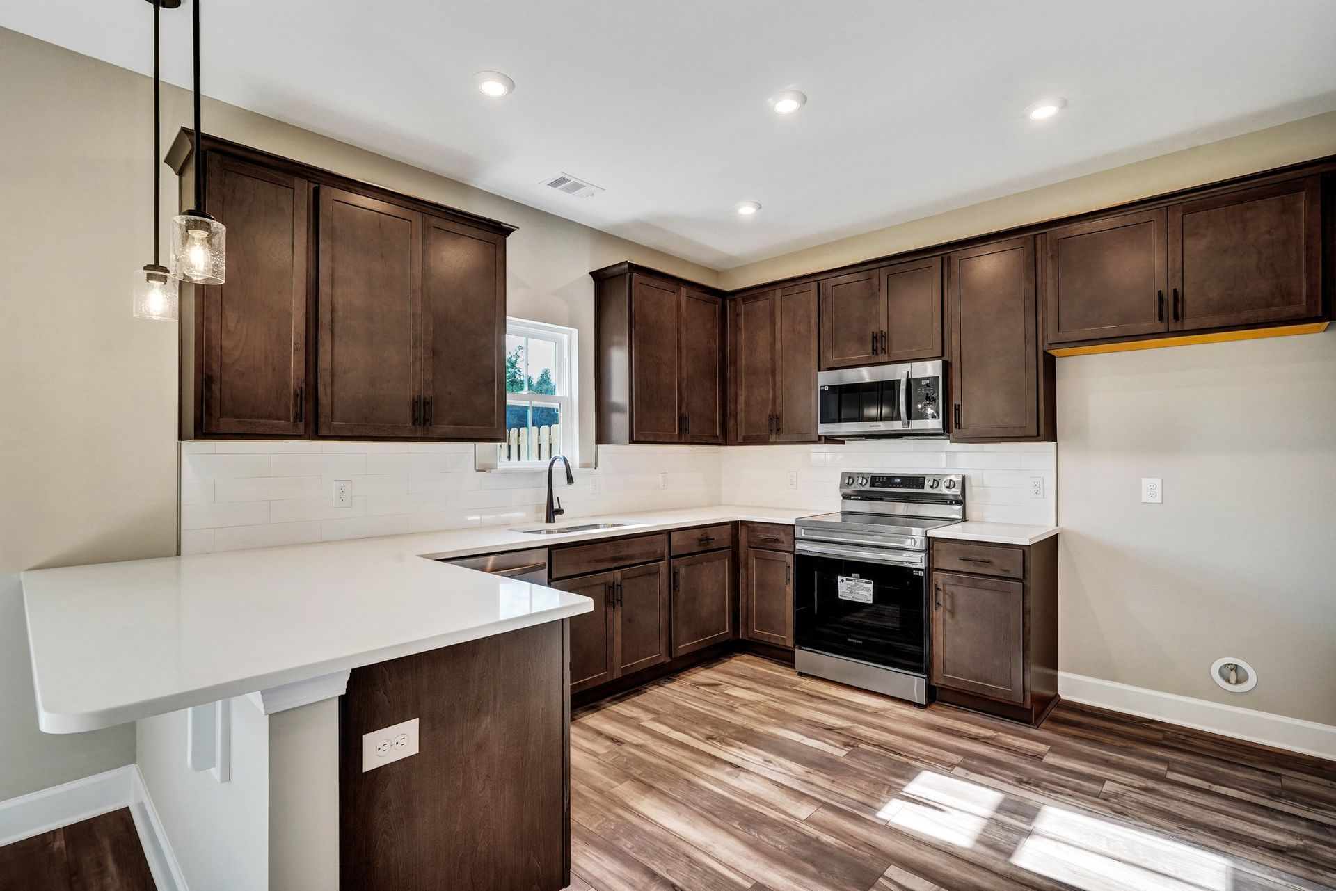 New Haven Townhome B - Kitchen | Ernest Homes