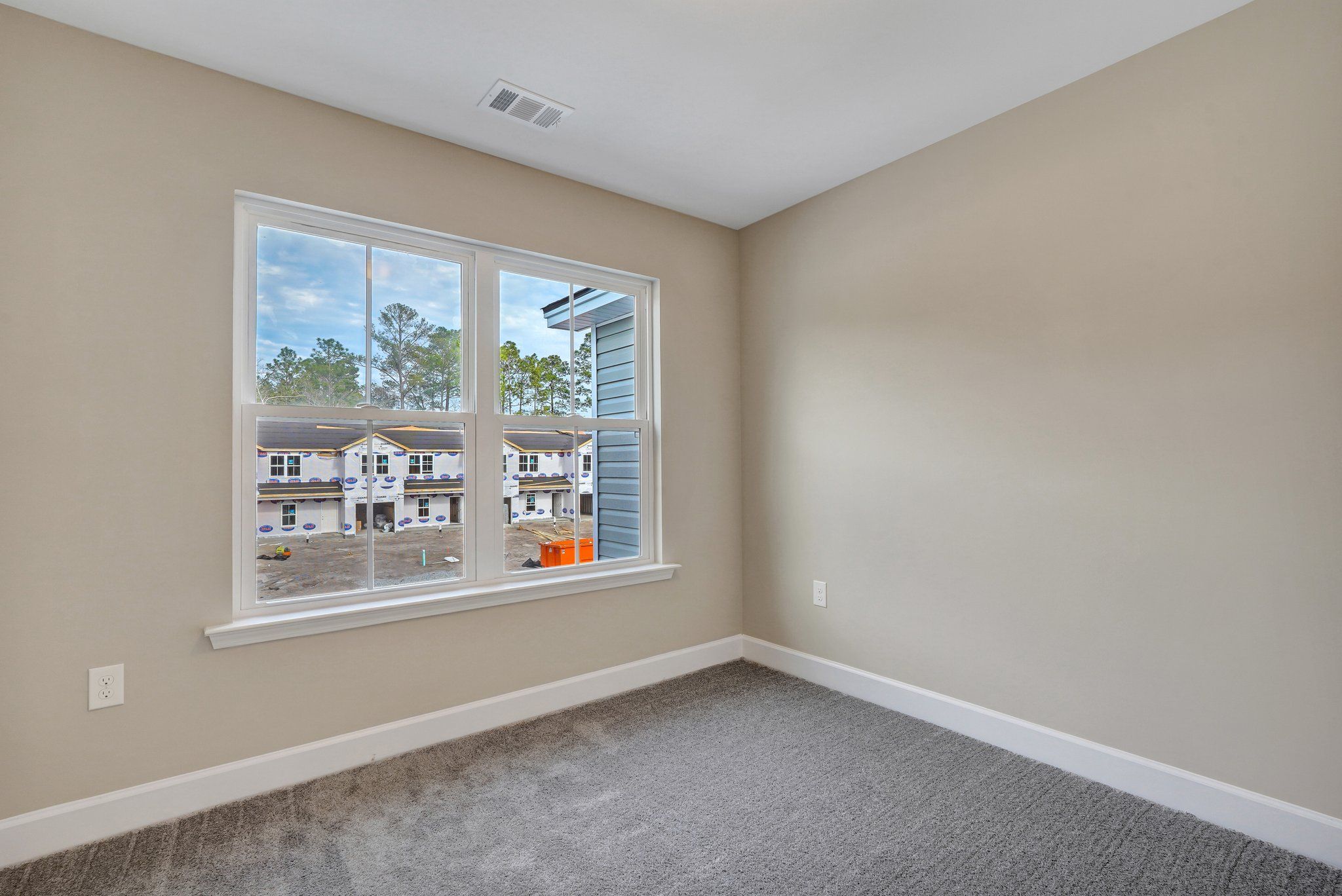 New Haven Townhome B - secondary bedroom | Ernest Homes