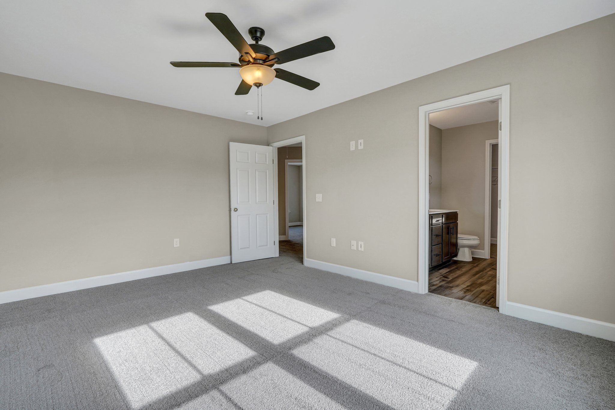 New Haven Townhome B - Owner's Suite  | Ernest Homes