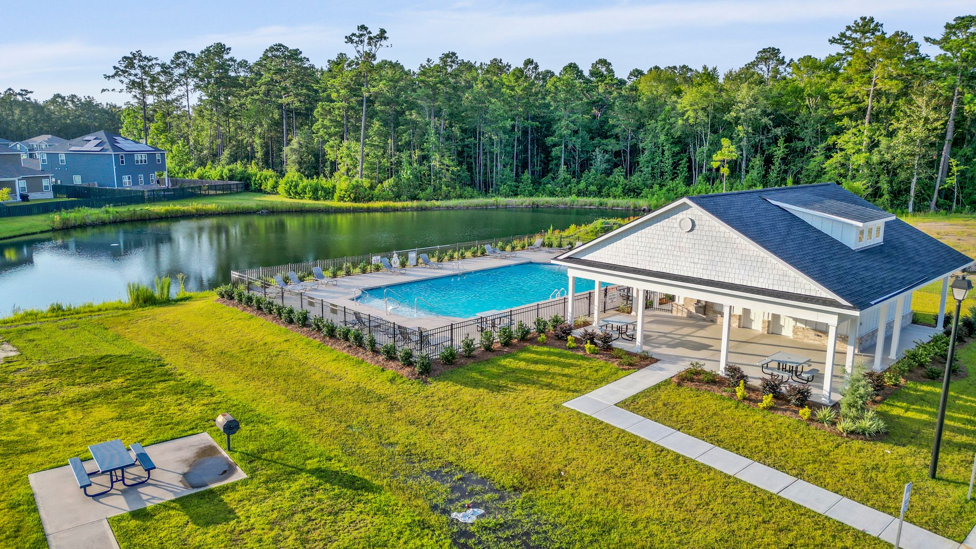 Wexford Community Pool and Pavilion in Richmond Hill GA