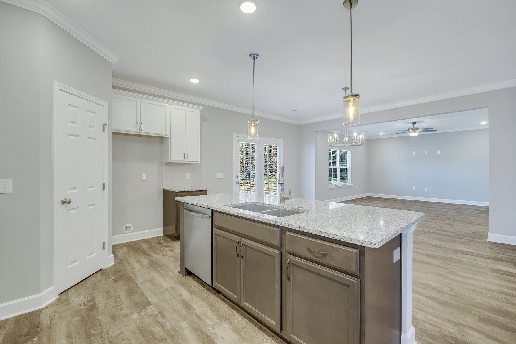 Gourmet Kitchen - Nantucket Signature Plan | Ernest Homes