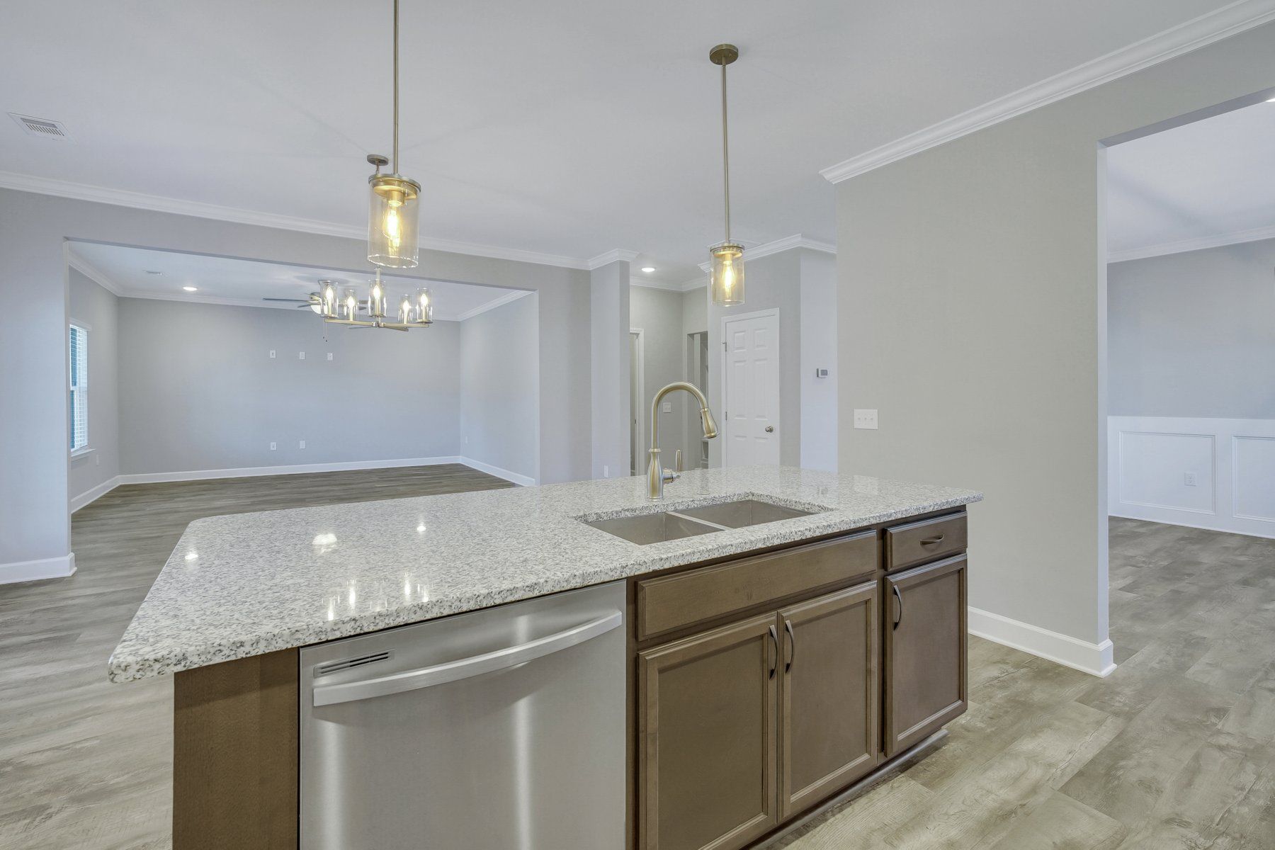 Gourmet Kitchen view to Family Room - Nantucket Signature Plan | Ernest Homes