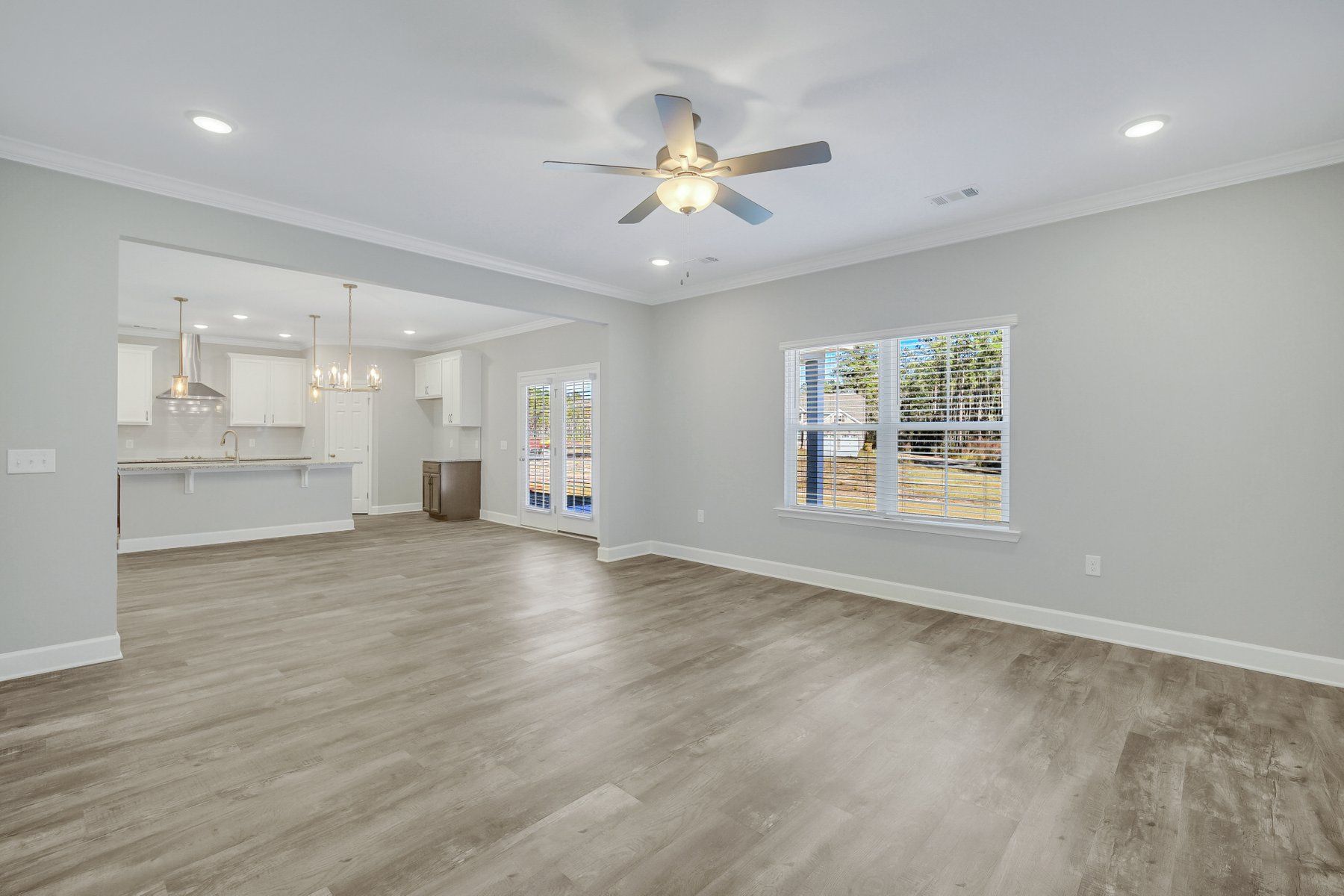 Nantucket Signature - Family Room | Ernest Homes