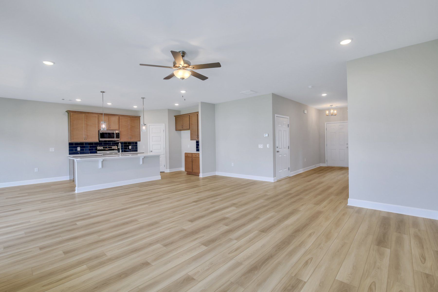 Seabrook Family Room View to Kitchen and Morning Room