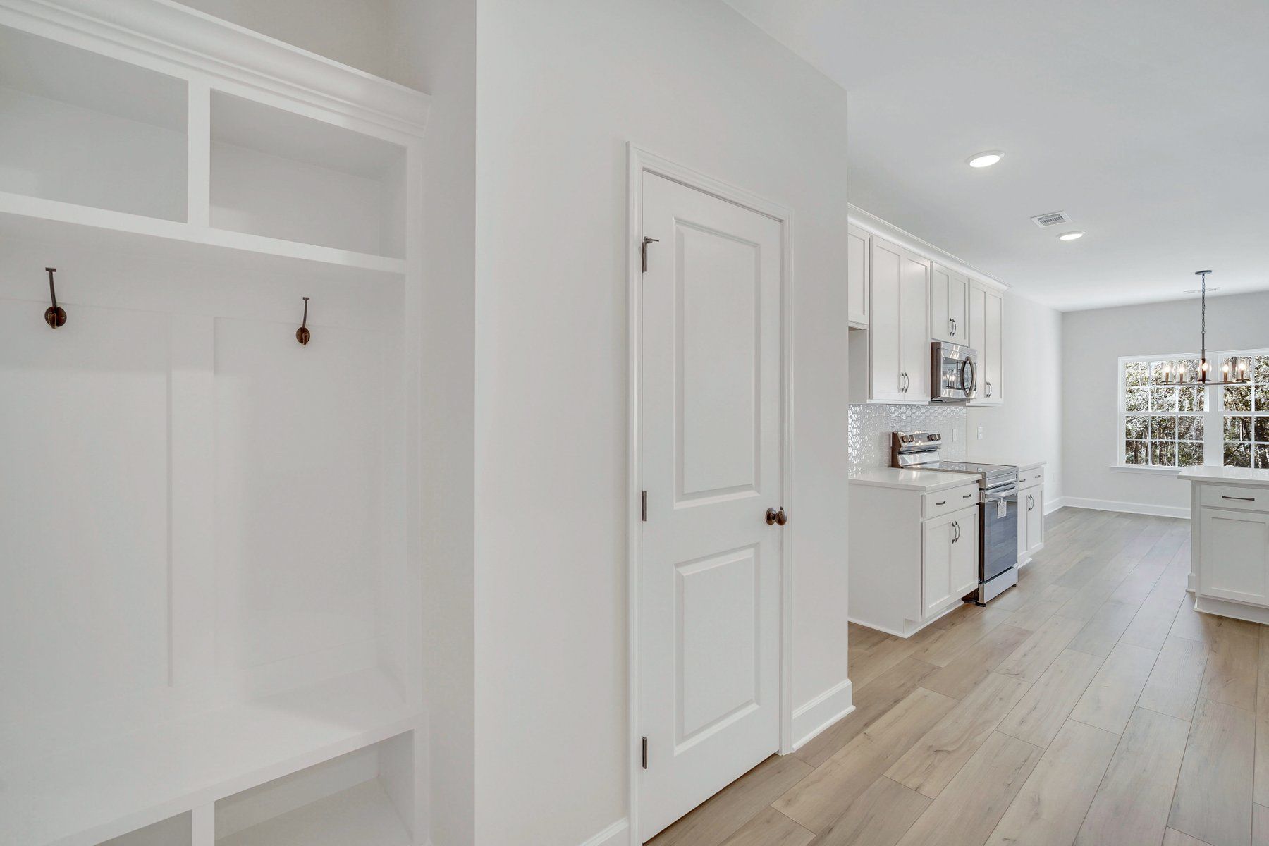 Wassaw - Custom Built-In Storage | Ernest Homes