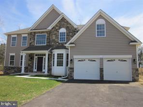 Windsor Floor Plan - The Estates at Oldman's Creek