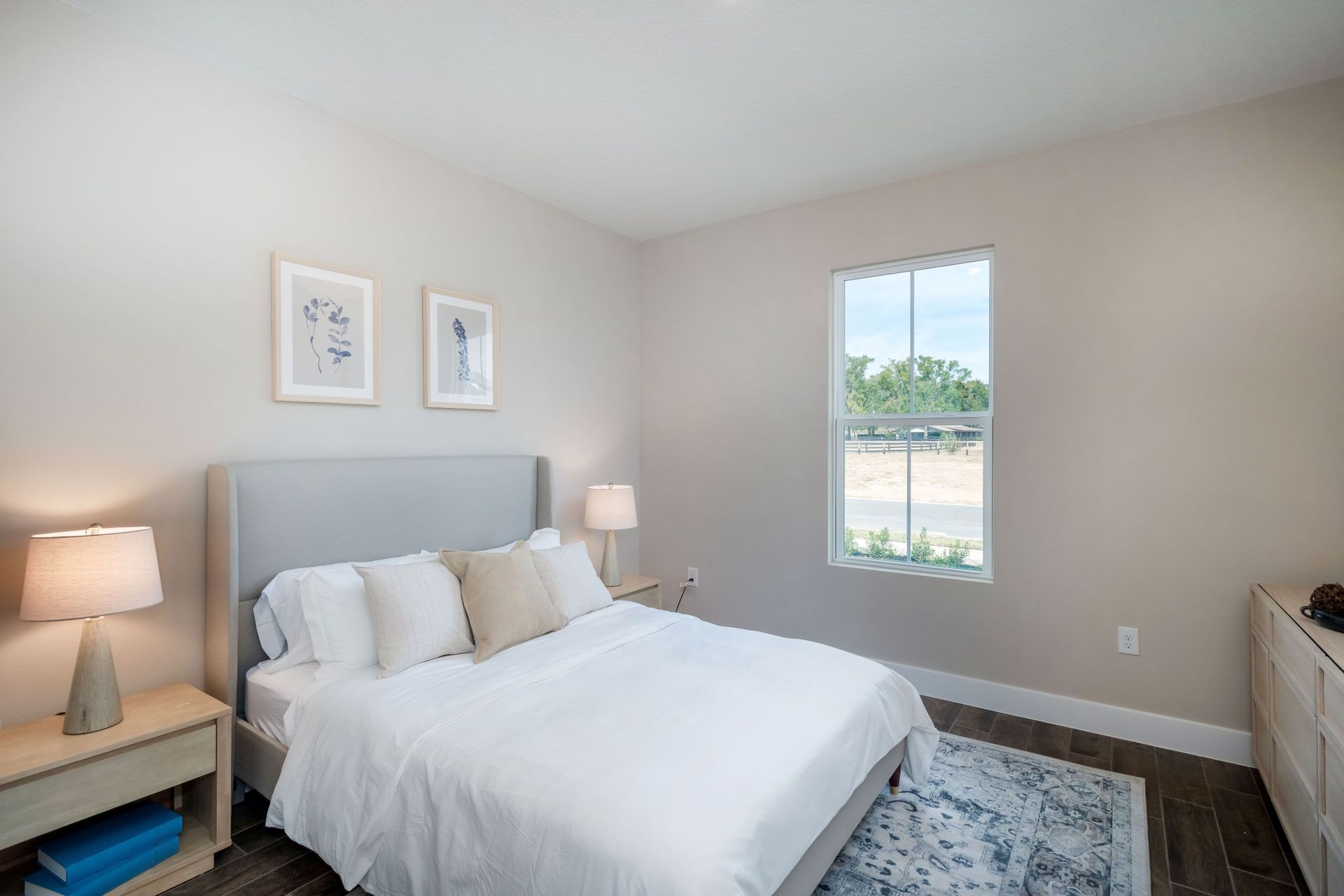 A spacious additional bedroom that provides comfort and versatility, ideal for family, guests, or a multipurpose setup.