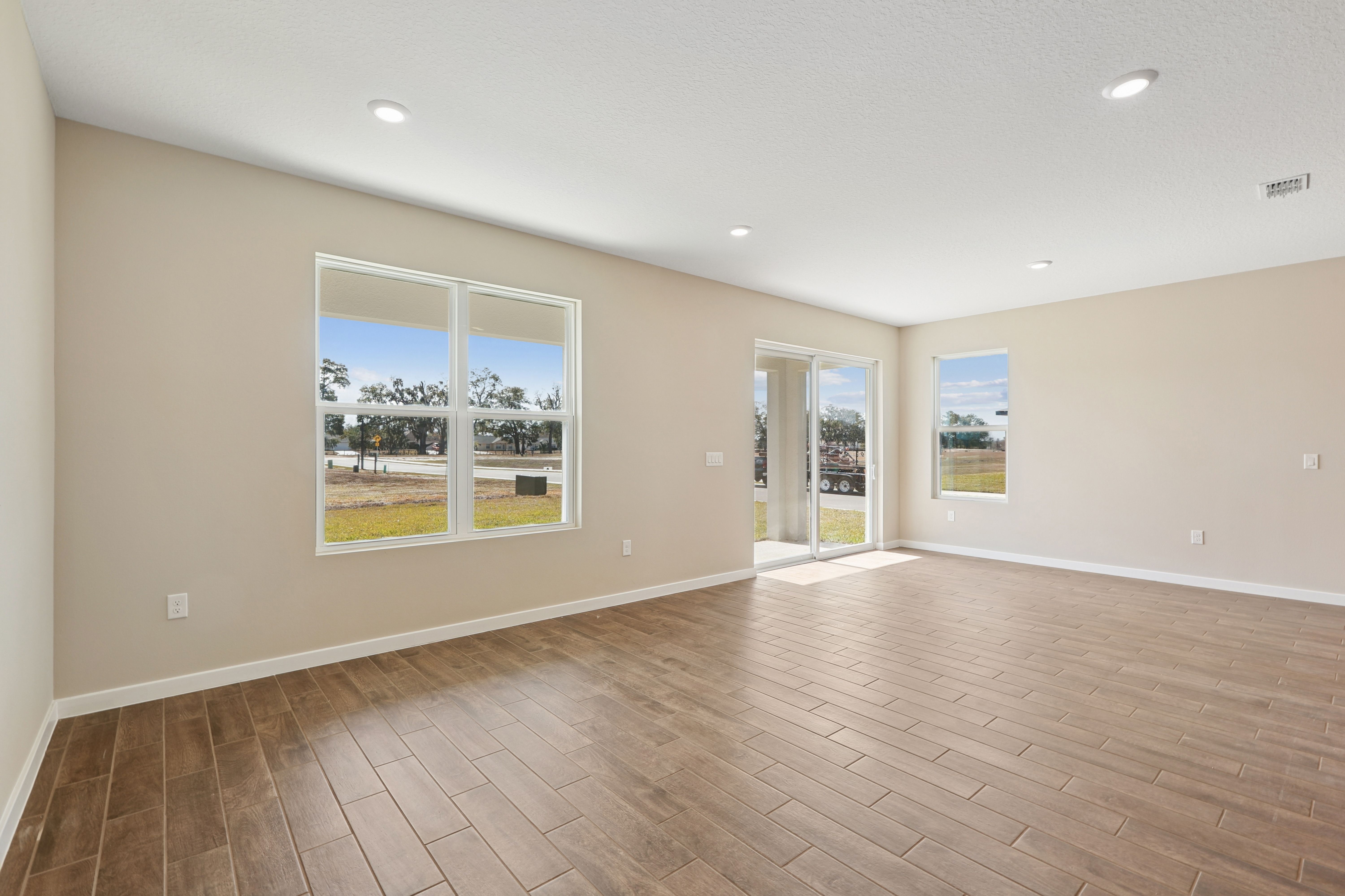 Tile flooring