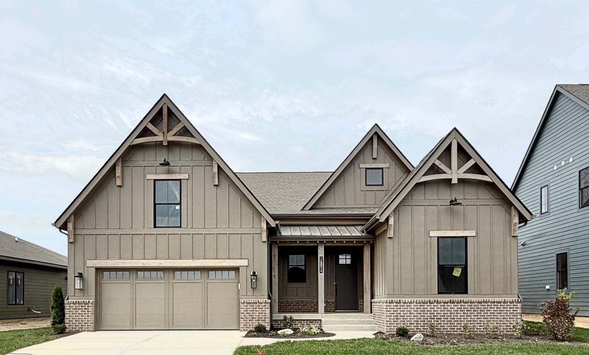 16854 Ackerson Boulevard (The Albany)