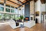 casa en FR Custom Builders, Inc. por FR Custom Builders, Inc.