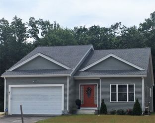 Duchess Plus - The Woodlands II: Uxbridge, Massachusetts - Fafard Real Estate