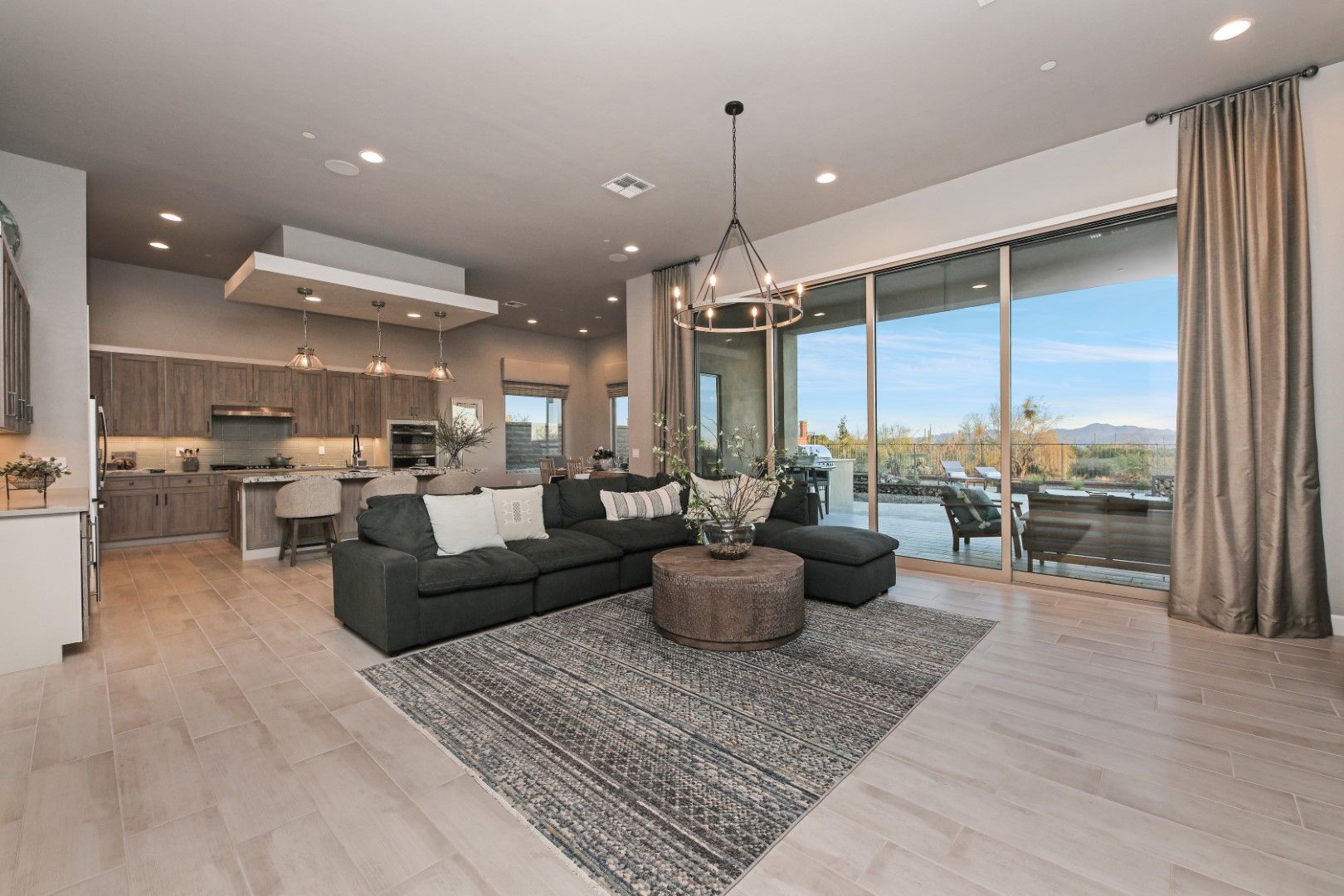 Dove Mountain community