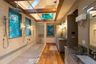 casa en Fennessy, Inc. por Fennessy, Inc.