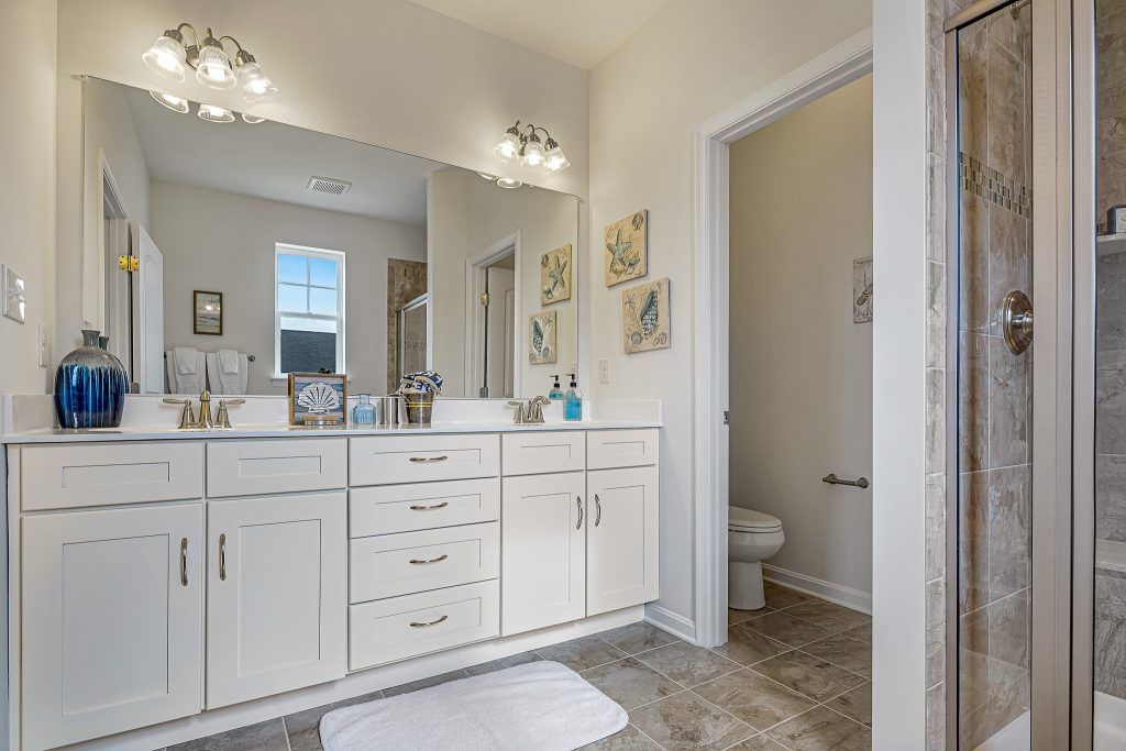 Owner's Bathroom