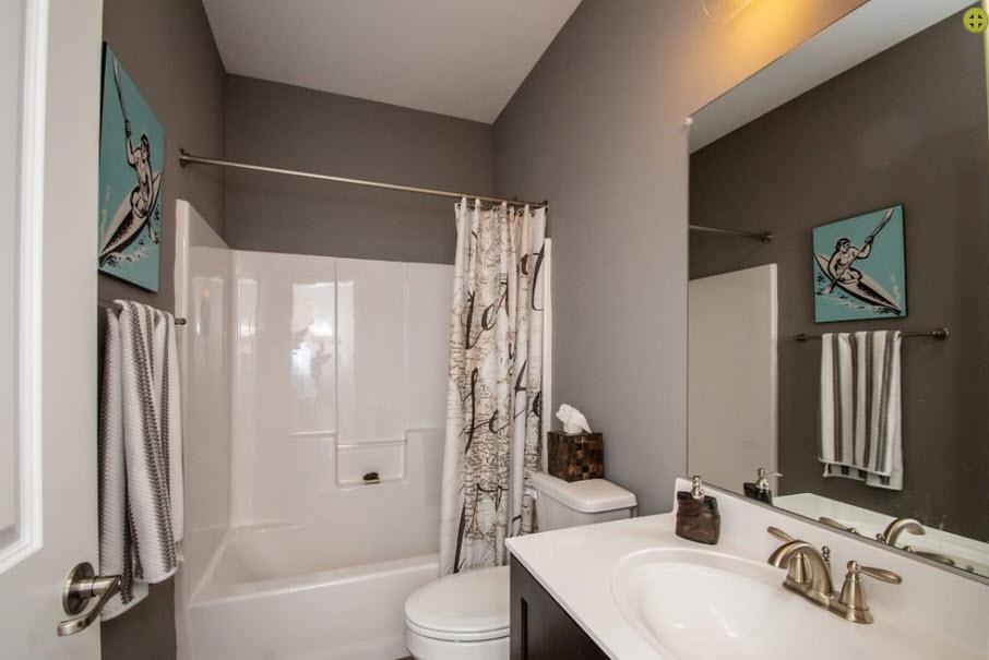 Hall Bathroom