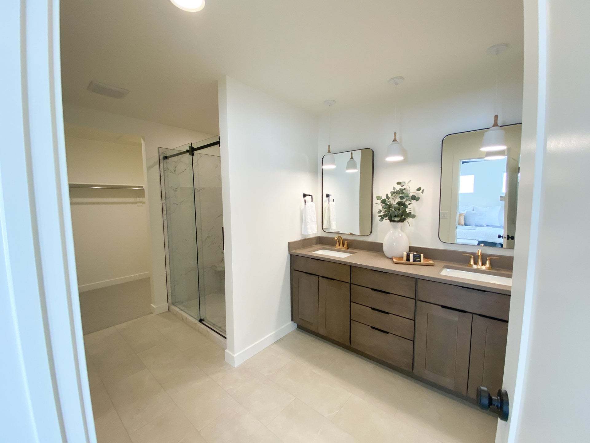 Owner's Bath