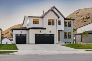 Stella Modern Farmhouse - Canyon Point: Lehi, Utah - Fieldstone Homes