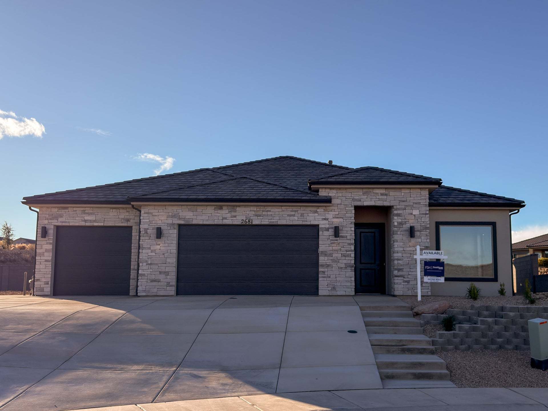 2681 W Venice Lane #11