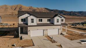 3604 N Oak Blvd 326 (Parker Craftsman)