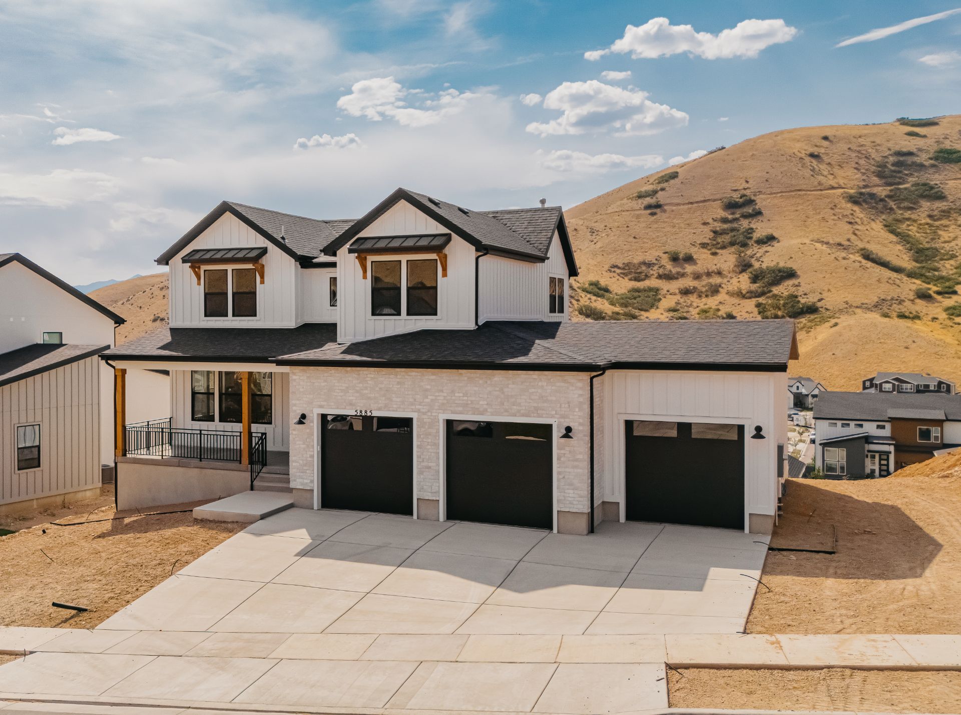 5885 N Canyon Rim Road #624 (Sage Farmhouse)