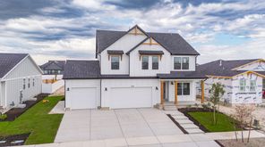 1170 E Blackfeet Drive 502 (Alpine Farmhouse)