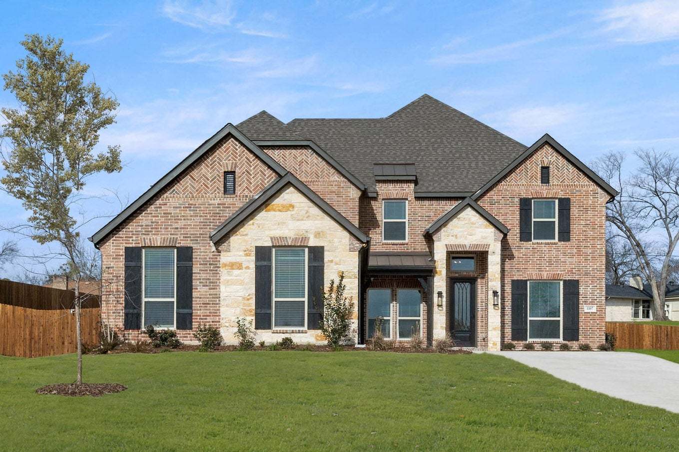 1107 Willow Lake Drive (Broadcrest FSW (w/Media or Opt 6th BR))