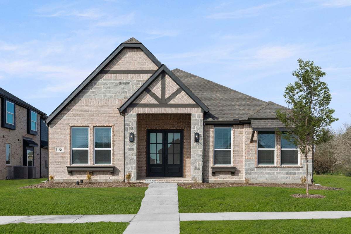 Bachman 40 R-CW - Villages of Creekwood: Frisco, Texas - First Texas Homes