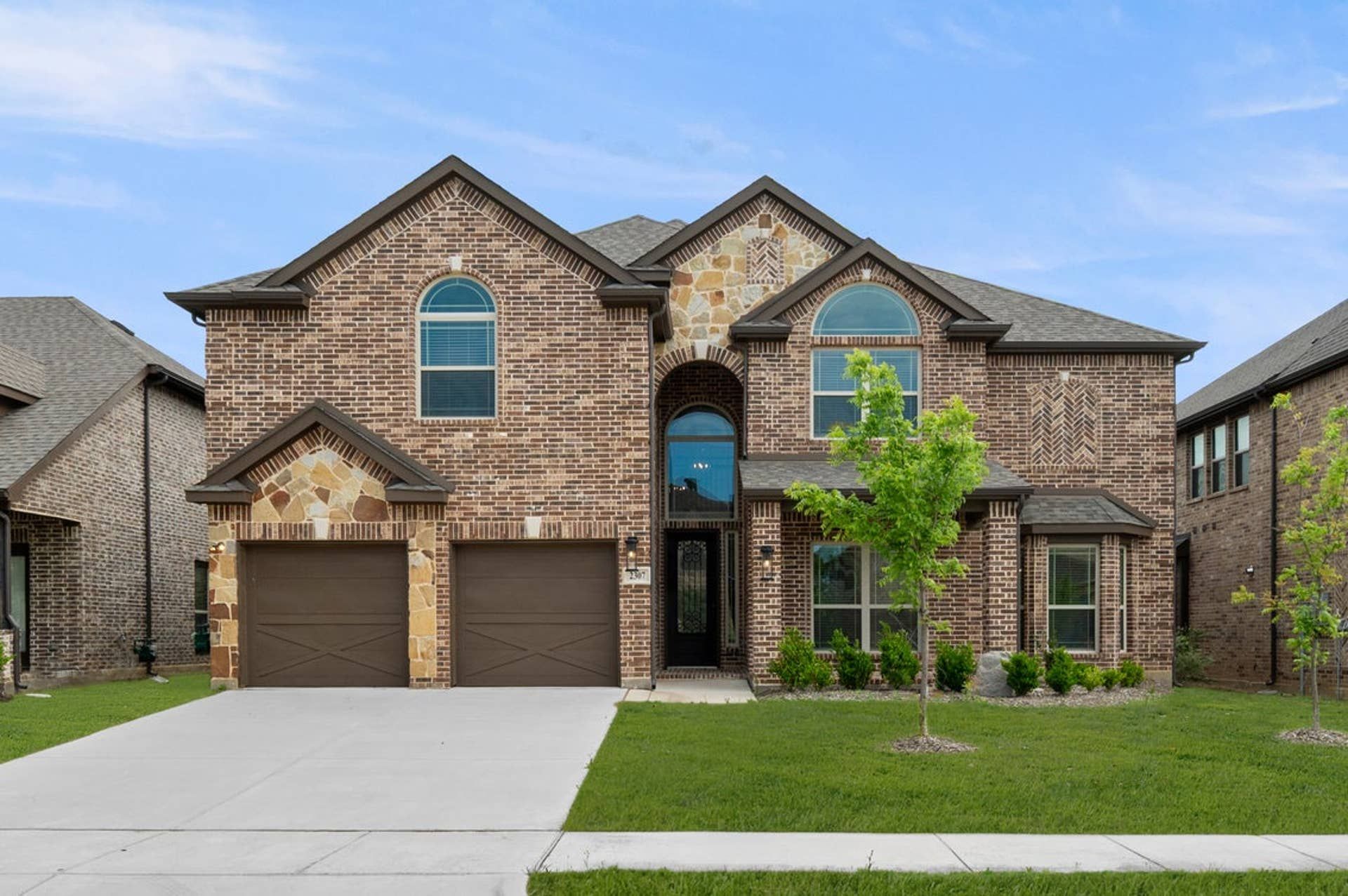 Brentwood 2F (w/Media) - Birdsong: Mansfield, Texas - First Texas Homes