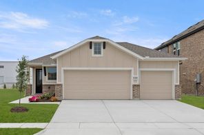 1324 Comal Drive (Lincoln F)