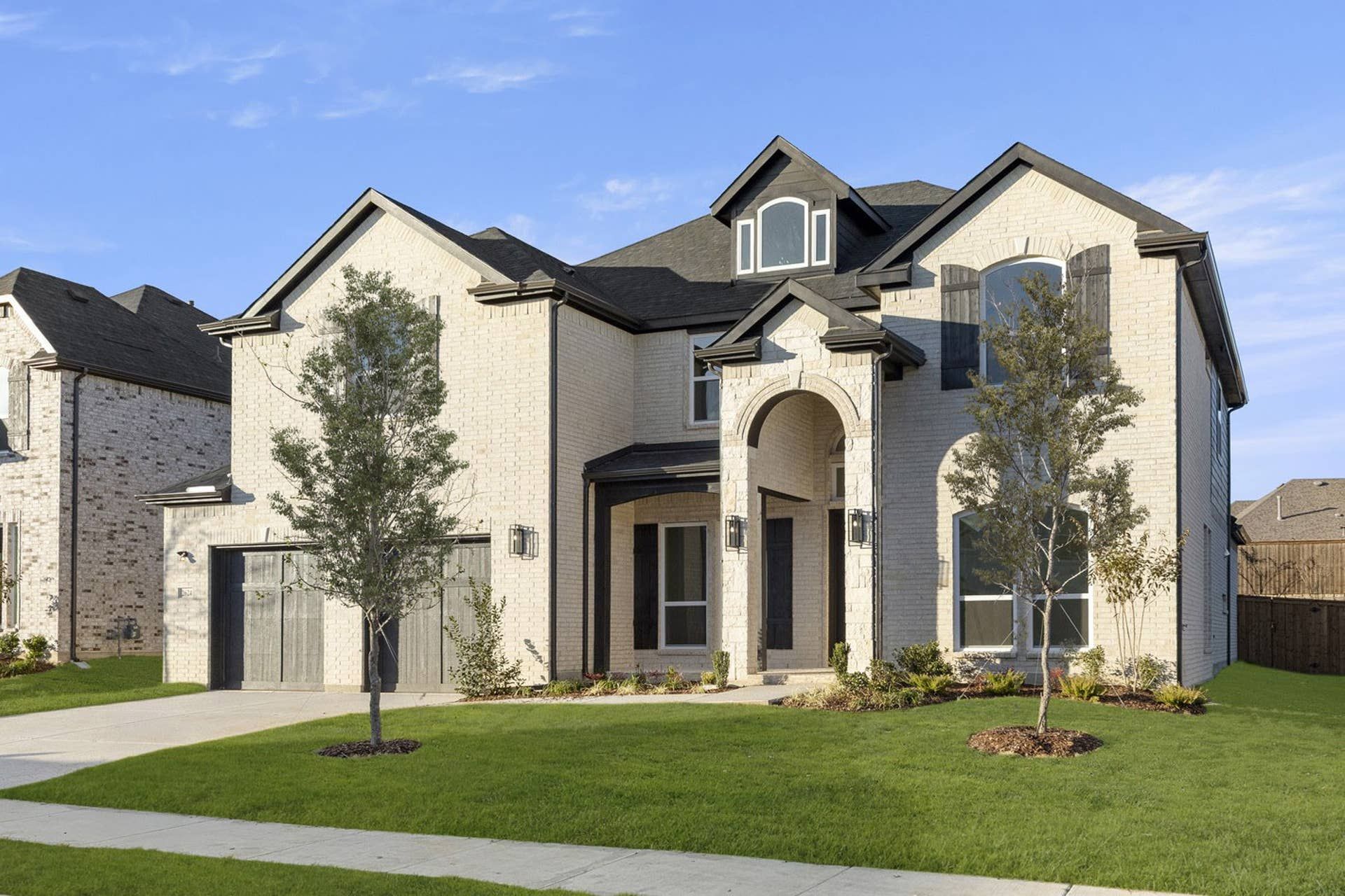 Hillcrest 2F (w/Media) - Wellspring Estates: Celina, Texas - First Texas Homes