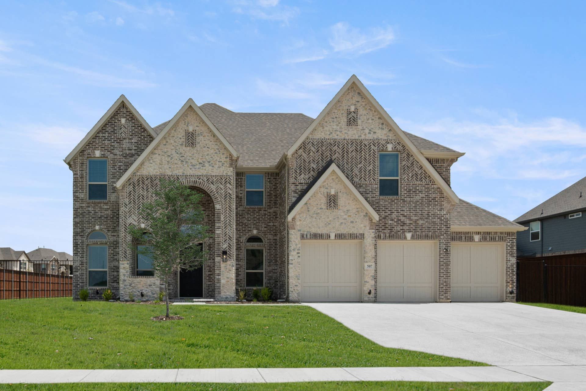 Remington 2F (w/Media) - LeTara: Haslet, Texas - First Texas Homes