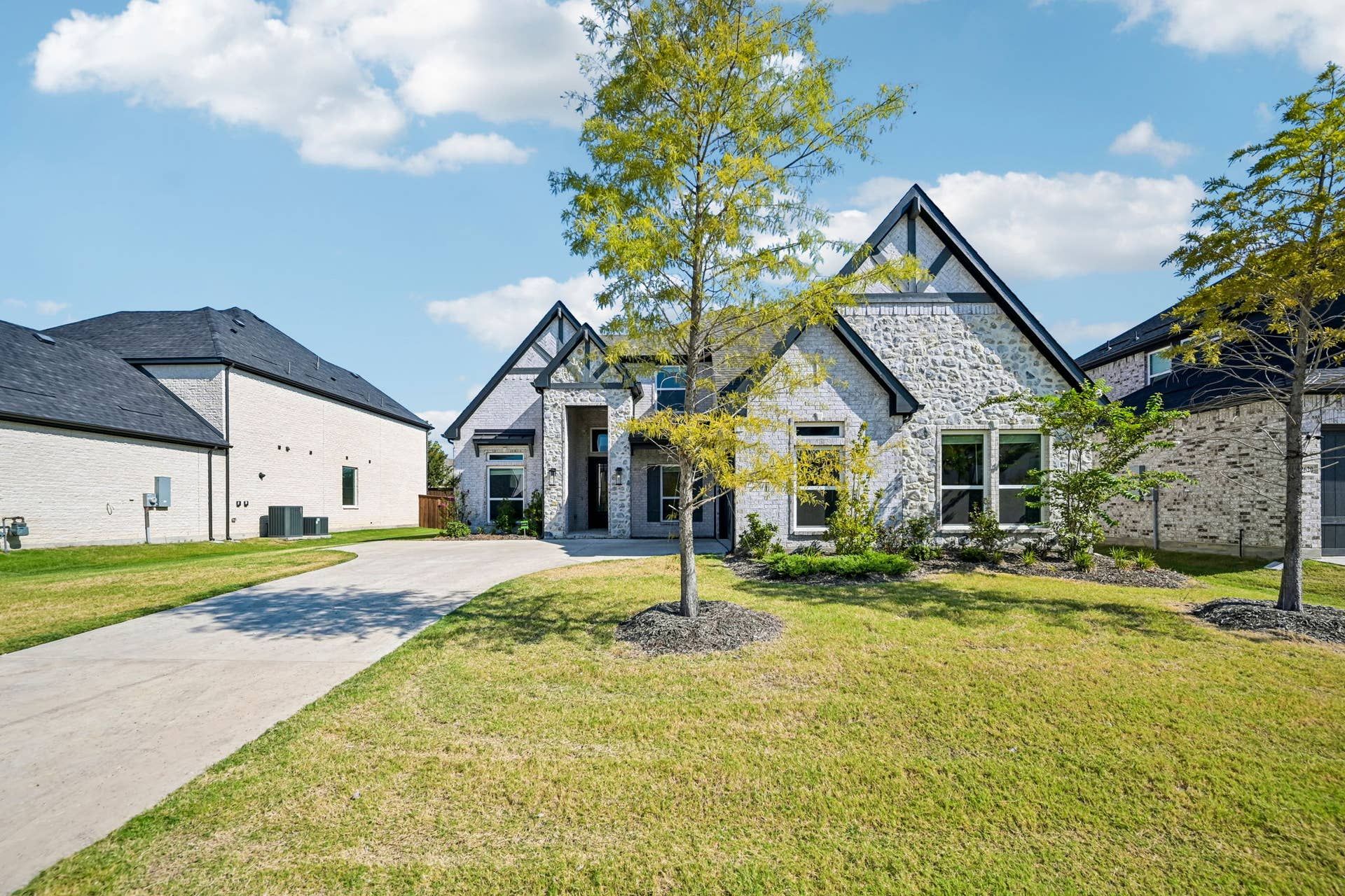 2614 Shadybrook Dr (Birchwood 2FSW (w/Media)) Image