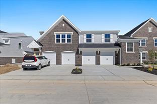 Hayward - B - Crossings at Walton Square: Walton, Ohio - Fischer Homes