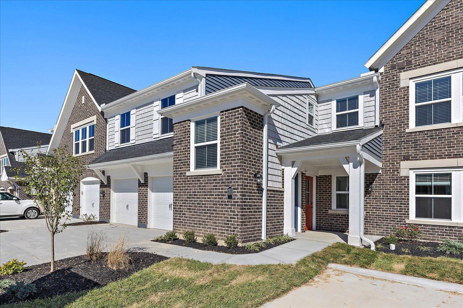 Wexner - C - Crossings at Walton Square: Walton, Ohio - Fischer Homes 