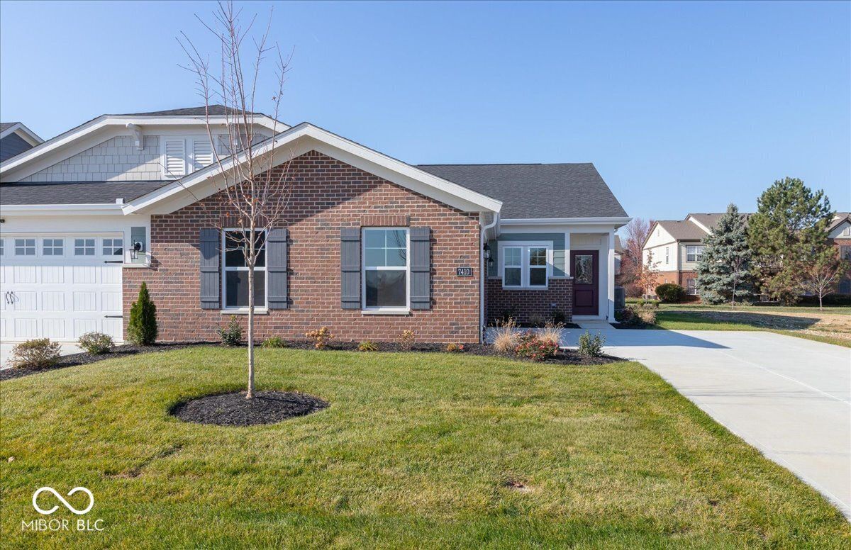 Wembley - Hampton Walk: McCordsville, Indiana - Fischer Homes 