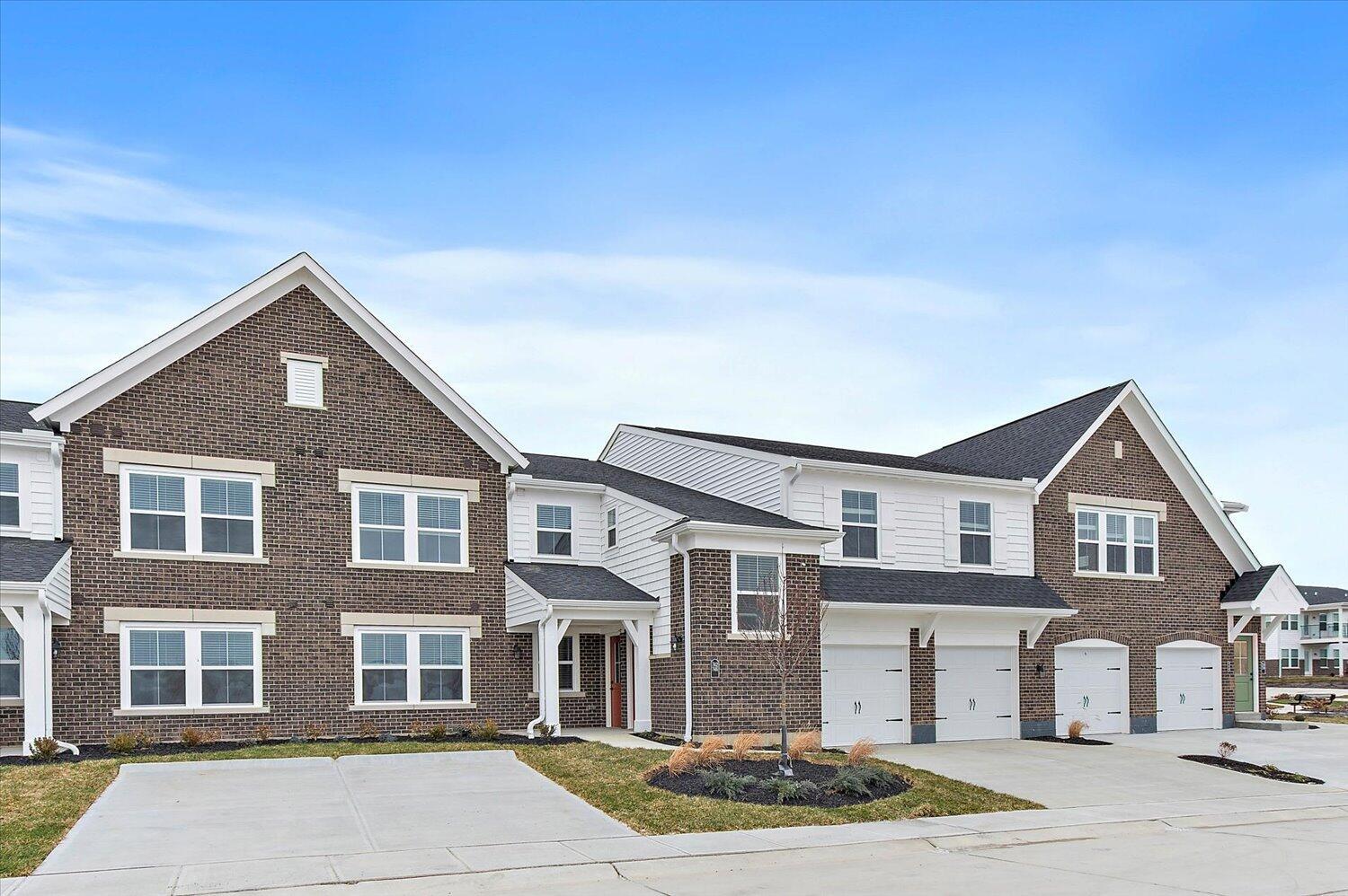 742 Crescent Landing