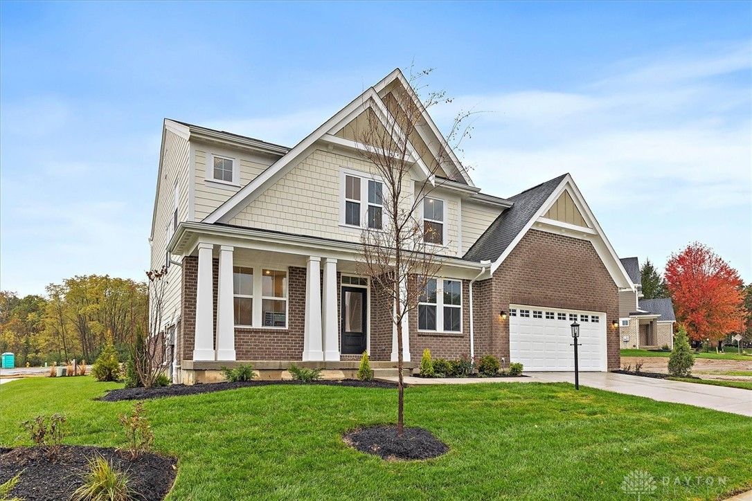 2379 Forest Oaks Drive