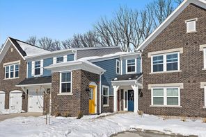 4214 N Golden Clove Bend 56 102 (Monticello)