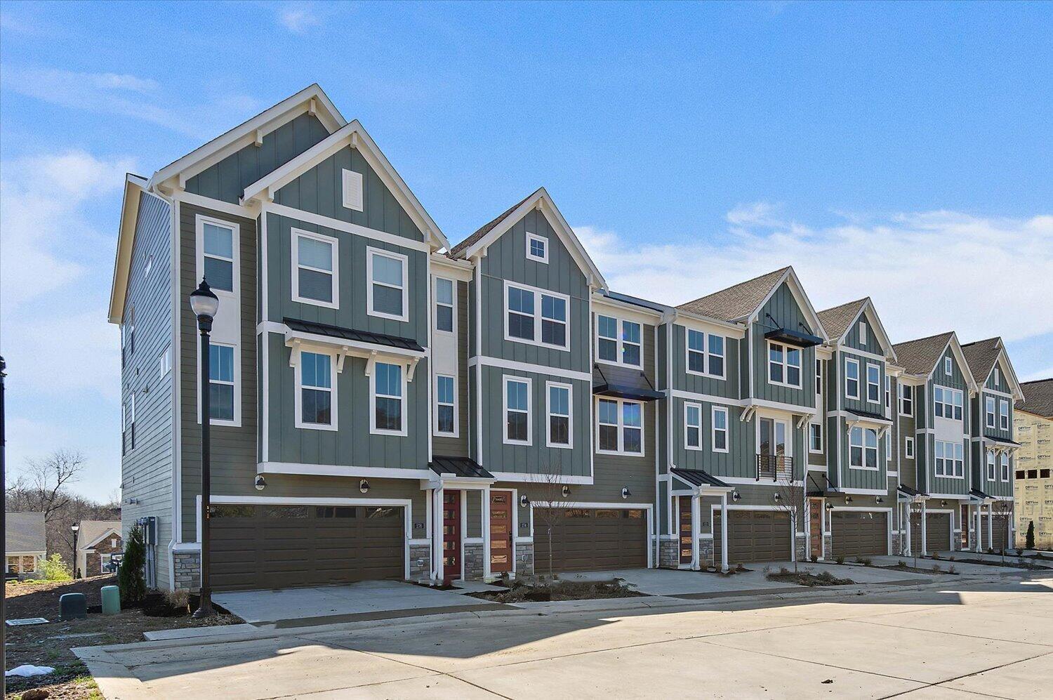 Logan - The Pinnacle at Fort Mitchell: Fort Mitchell, Ohio - Fischer Homes 