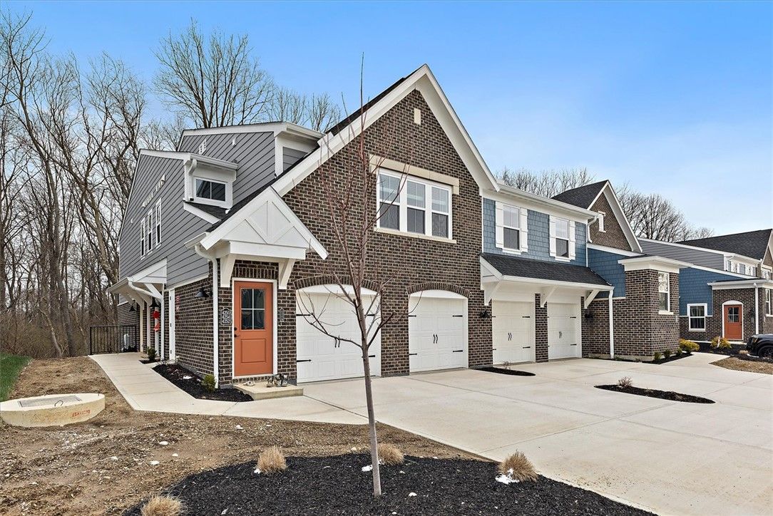 Hayward - B - Sugar Point: Dayton, Ohio - Fischer Homes 