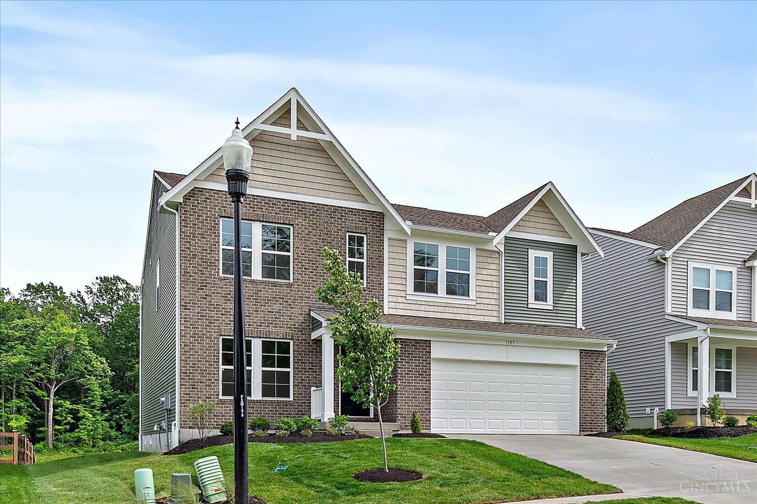 Breckenridge - Silverstone: Batavia, Ohio - Fischer Homes 