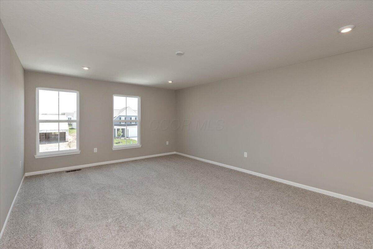 18-Primary Bedroom